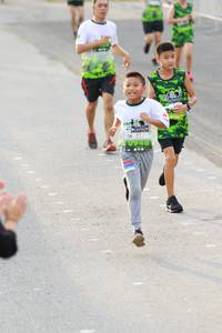 BIB: 948
                            <button type="button" onclick="openModal(3533066)" class="btn btn-primary btn-sm float-right btn-popup" data-toggle="modal" data-target=".modal-high-quality">
                        <i class="fas fa-shopping-cart"></i> Add to Cart
                    </button>
                                            <button type="button" onclick="isThisMe(3533066, true)" class="btn btn-success btn-sm float-right btn-popup btn-isme hidden" data-toggle="tooltip" data-placement="bottom" title="นี่คือรูปของคุณใช่ไหม คลิกที่นี่เพื่อเอาเข้าอัลบั้ม">
                        <i class="fas fa-plus"></i> Add to album
                    </button>
                    <button type="button" onclick="isThisMe(3533066, false)" class="btn btn-warning btn-sm float-right btn-popup btn-isnotme hidden">
                        <i class="fas fa-ban"></i> Remove from album
                    </button>